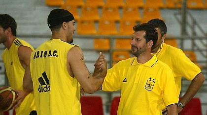 A1: Ξανά στο παρκέ…