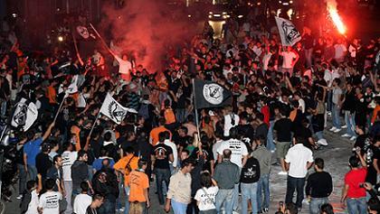 «Μαντινάδες λευτεριάς»