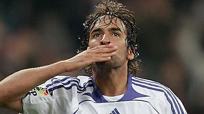 Ραούλ: «Θα μείνω ακόμη τρία χρόνια στη Ρεάλ»