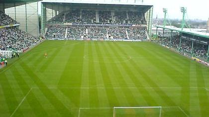 Scottish League: Τα «φώτα» στο «Easter Road»