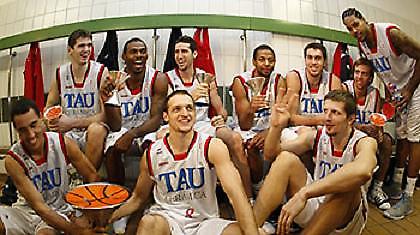 Υπερ-Κυπελλούχος η Τάου