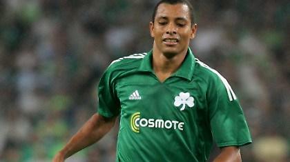 Στους κορυφαίους Βραζιλιάνους της Αγγλίας ο Ζιλμπέρτο Σίλβα