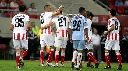 Ωραία το τανγκό και η σάμπα, αλλά τώρα υπάρχει πόλεμος!