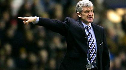 Επαφές Τότεναμ με Χιουζ