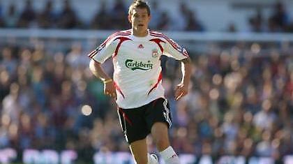 Μπενίτεθ: «Δεν πωλείται ο Αγκερ»