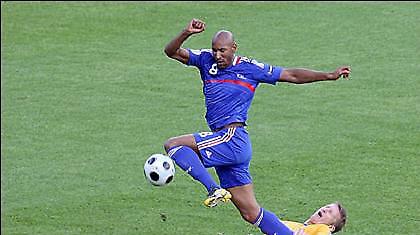 Αμφίβολος ο Ανελκά, εκτός ο Ντιαρά