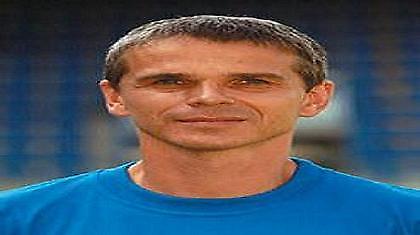 Παρελθόν ο Λάβιτσκα, ανέλαβε ο Χόβανεκ