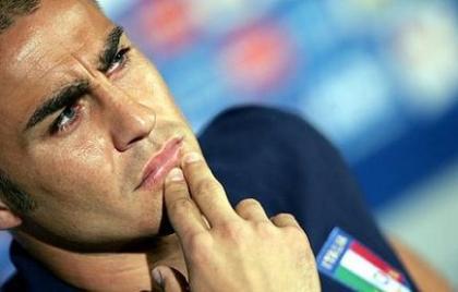 Ο Καναβάρο απειλεί τον Μαλντίνι