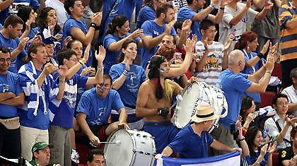 Επίθεση «Πελαργών» σε ΕΟΚ