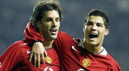 Φαν Νίστελροϊ: «Θα έρθει στη Ρεάλ ο Κρ.Ρονάλντο»