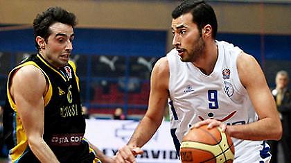 Γιώργος Αποστολίδης