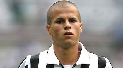 «Δένει» Τζιοβίνκο η Γιουβέντους