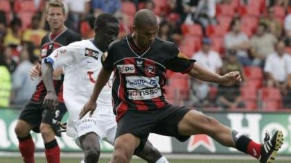 «Τσεκάρει» τον Έβερσον