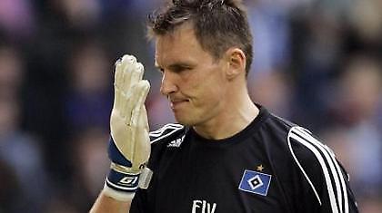 Ανανέωσε με Αμβούργο ο Ροστ