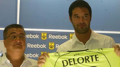 Απολογείται ο Ντελόρτε