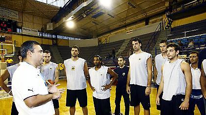 Α1: Χωρις 'κιτρινόμαυρους' στη Λάρισα...