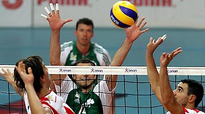 Τα βλέμματα στη Λαμία