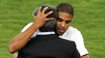 Άρχισε τα ίδια ο Αντριάνο