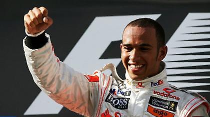 Χάμιλτον: «Αξίζουμε το πρωτάθλημα»