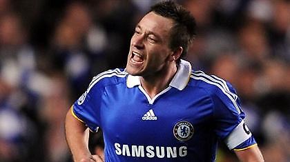 Με την υπογραφή του αρχηγού…