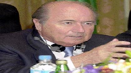 Μπλάτερ: «Δε θα μας επηρεάσει η οικονομική κρίση»