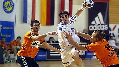 Δεκαοκτώ οι ‘‘εκλεκτοί’’...