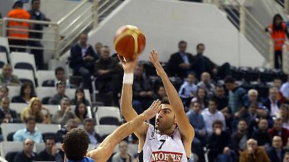 Δια χειρός Βασιλειάδη