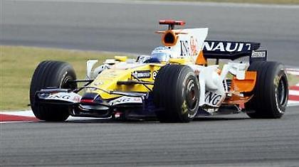 Αλόνσο: «Φαβορί ο Χάμιλτον…»