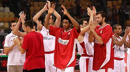 «Ερυθρόλευκο» πάρτι