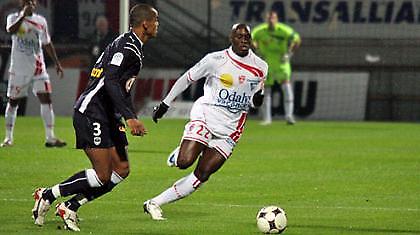 Le Championnat: Έχασε έδαφος η Μπορντό