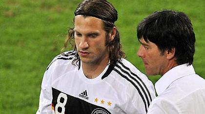 Τα λέει και με Φρινγκς ο Λεβ