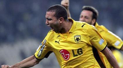 Στροφή στο… γήπεδο