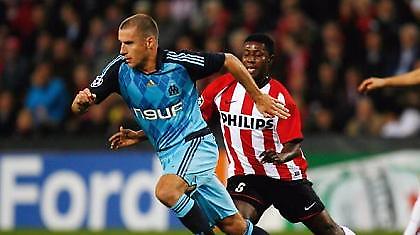 Eredivisie: Νέο «χουνέρι» για Αϊντχόφεν