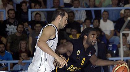 A1: Πρόβλημα με Τόμπσον