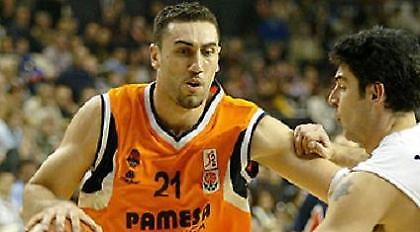 Στο «ψυγείο» ο Ντικούδης