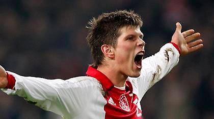 Πλήγμα με Χούντελαρ στον Άγιαξ