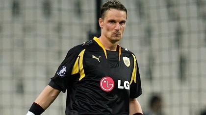 Δεν ρισκάρει…