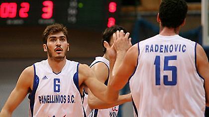 'Έπαιξε με τη φωτιά', αλλά δεν κάηκε...