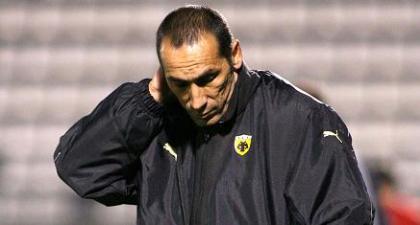 Προβληματισμένη και κουρασμένη