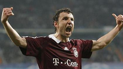 Βλέπει Φαν Μπόμελ η Αϊντχόφεν