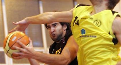 Ταπούτος: «Τουλάχιστον να είμαστε ανταγωνιστικοί»