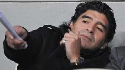 Μαραντόνα: «Δεν παραιτούμαι»