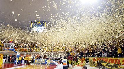 «Αυτοκράτορας»...Κλαρκ