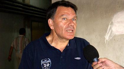 Κούγιας: «Δεν πουλά ο Βατσινάς»