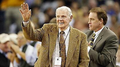 «Έφυγε» ο Πιτ Νιούελ