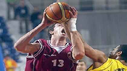 Καραβανάς: «Αν ήμασταν όλοι απ’ την αρχή…»