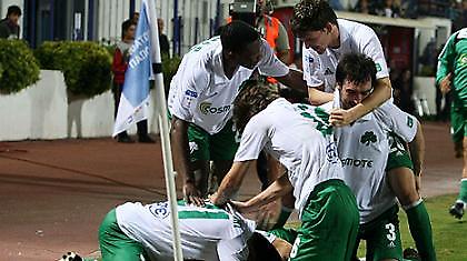 Ο Θρασύβουλος και το… γεύμα στη Γλυφάδα