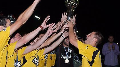 ΑΡΧΙΖΕΙ Η ΕΞΕΤΑΣΤΙΚΗ ΤΗΣ ΜΠΑΛΑΣ!