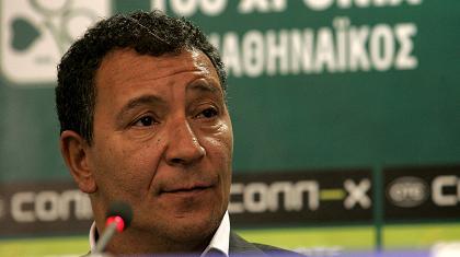 Τεν Κάτε: «Κρατάμε πόντους και γκολ»