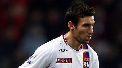 Χάνει το ματς με τη Φιορεντίνα ο Ρεβεγιέρ